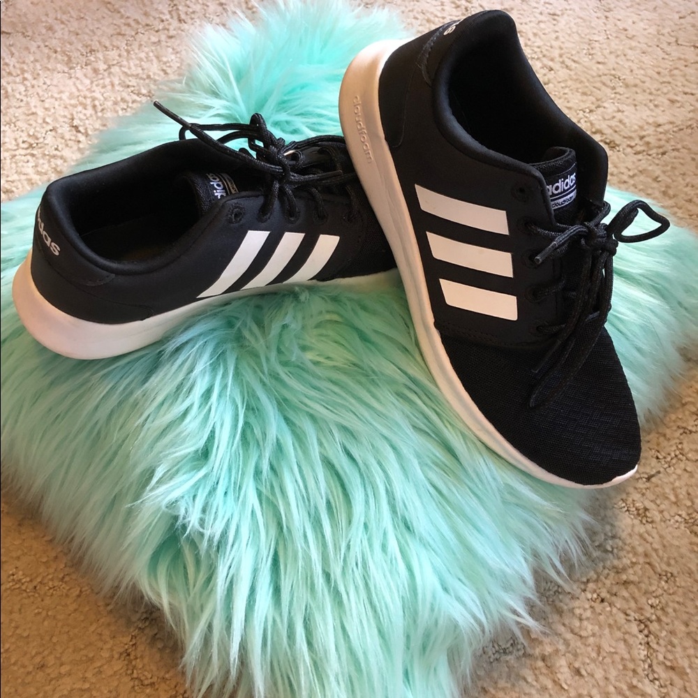 Adidas Cloudfoam Sneakers